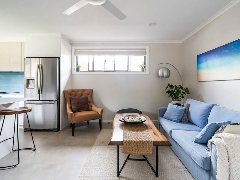 Oak Retreat Bliss by the Beach