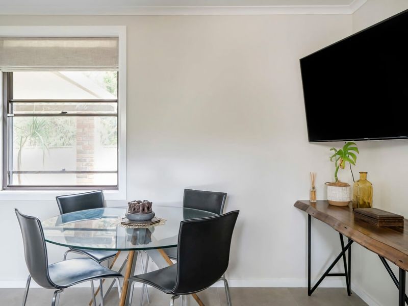 Oak Retreat Bliss by the Beach