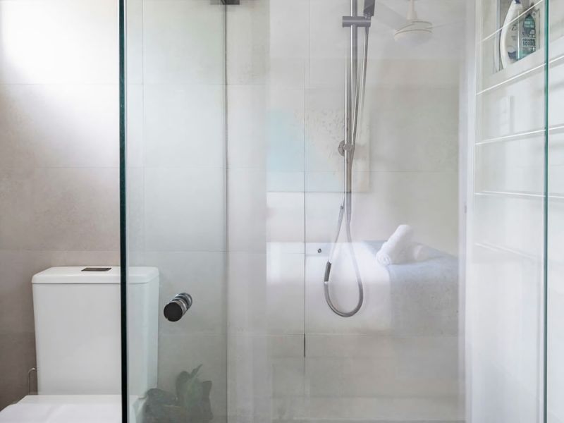 Oak Retreat Bliss by the Beach