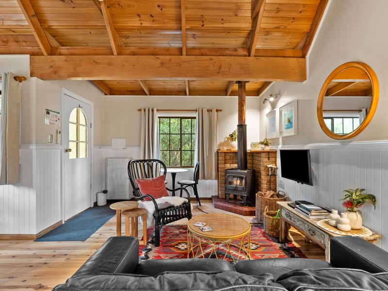 Romantic Tricklebeck Spa Cottage