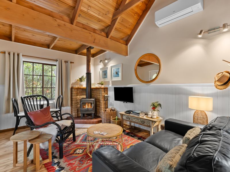 Romantic Tricklebeck Spa Cottage