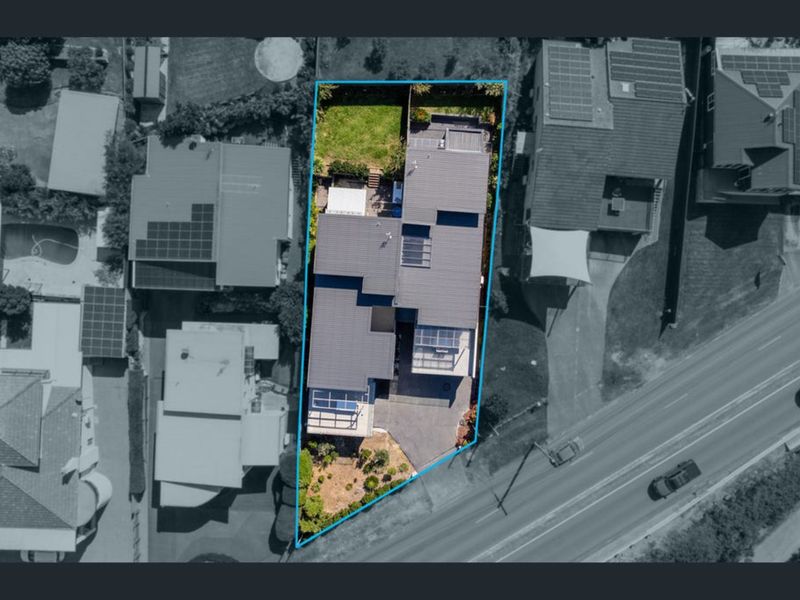 Speers Point Lakeviews on The Esplanade