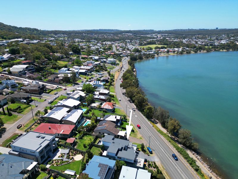 Speers Point Lakeviews on The Esplanade