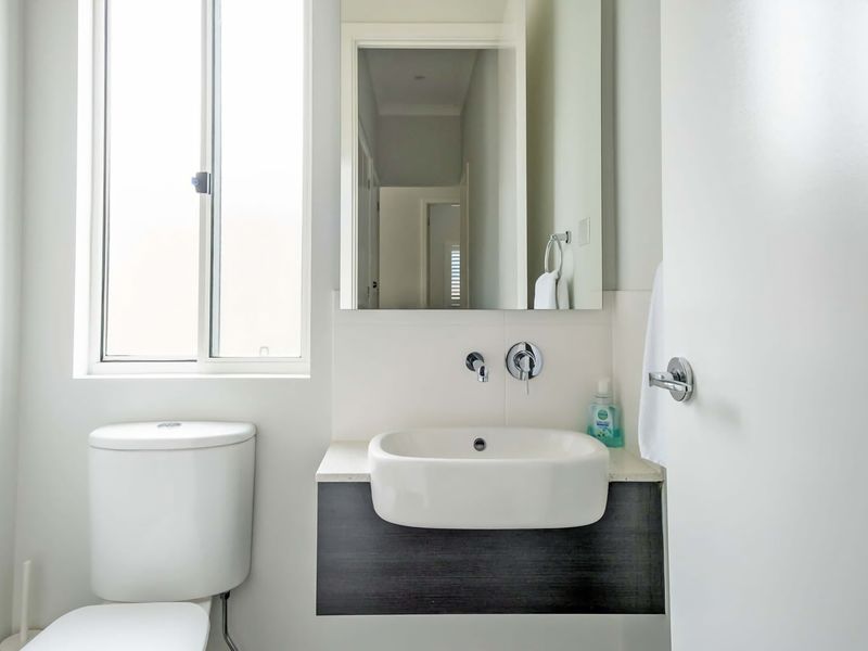 A refreshing space to start and end your day