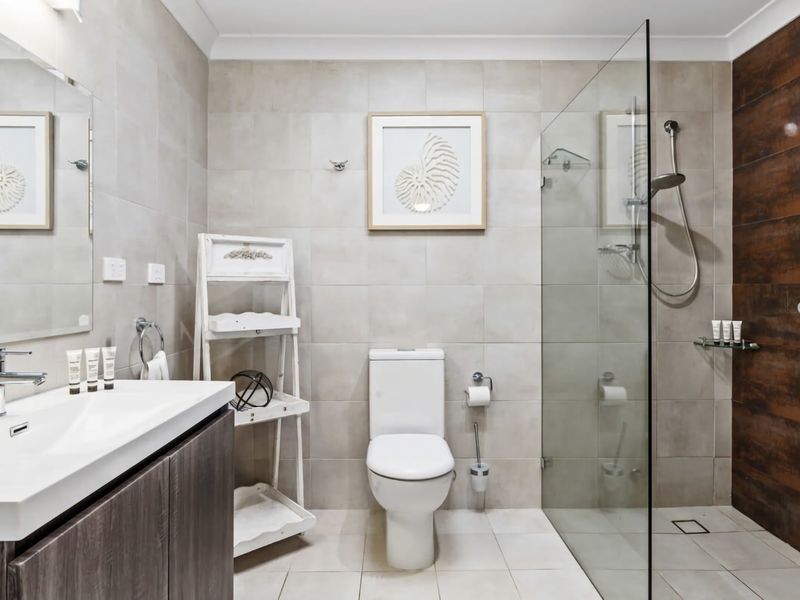 Hitters Paradise Stay Play