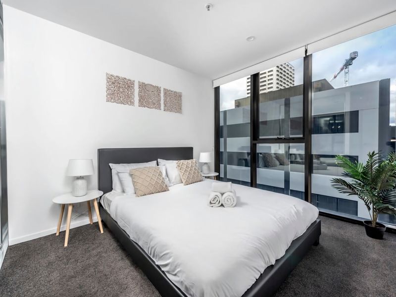 Modern City Escape Phillip ACT