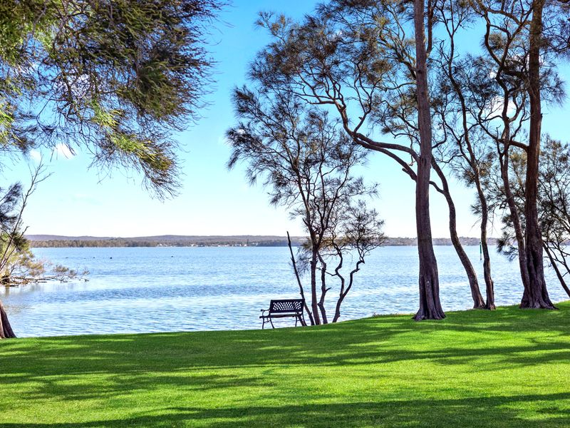 Budgewoi Waterfront Haven