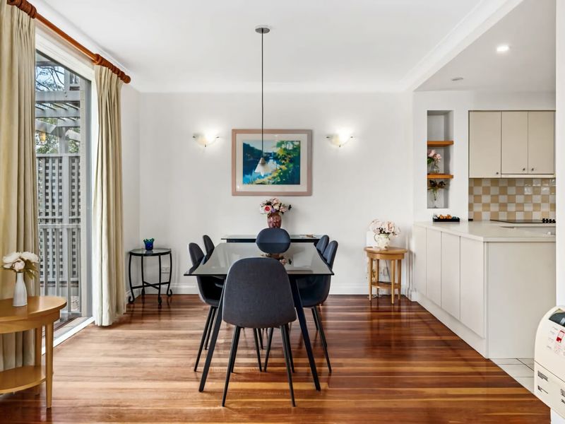 Refreshing Valley Escape