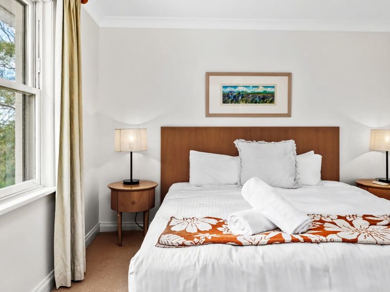 Refreshing Valley Escape