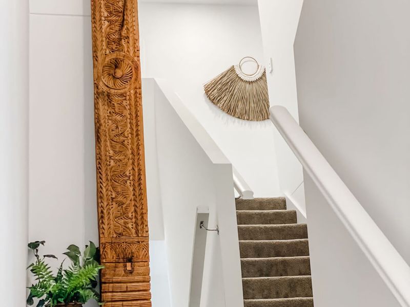 Coast and Roast – Sunny Shell Cove Escape