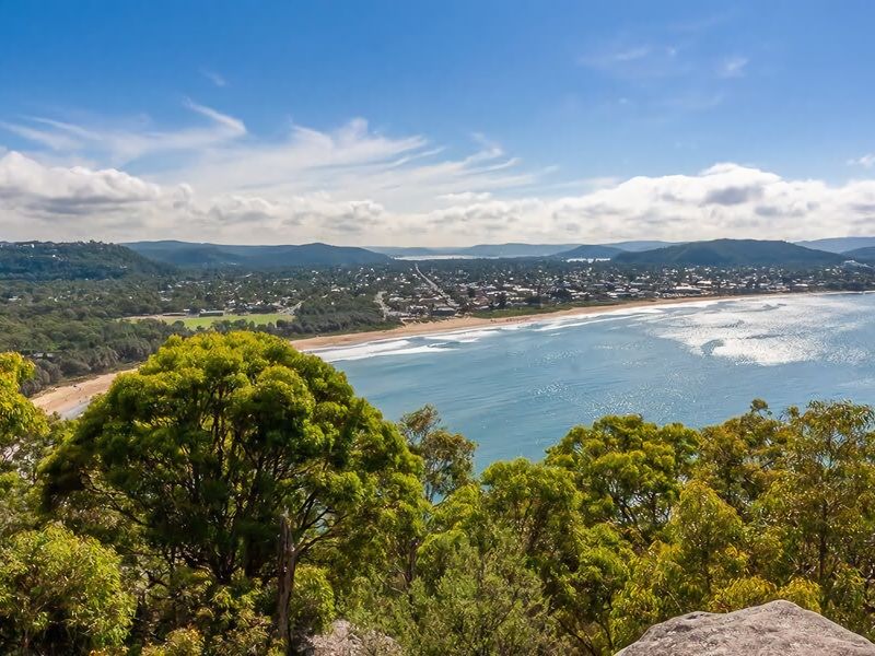 Umina Myrtle Bungalow Sleeping 4 Guests