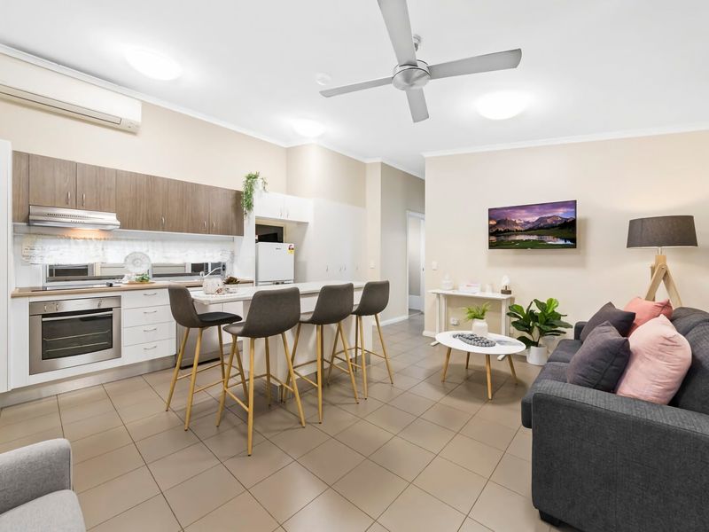 Umina Myrtle Bungalow Sleeping 4 Guests