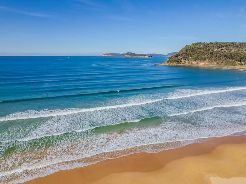 Umina Myrtle Bungalow Sleeping 4 Guests