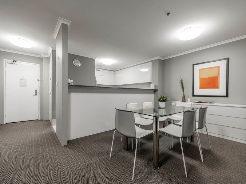 Braddon Bliss: Sleek Apartment Near Attractions