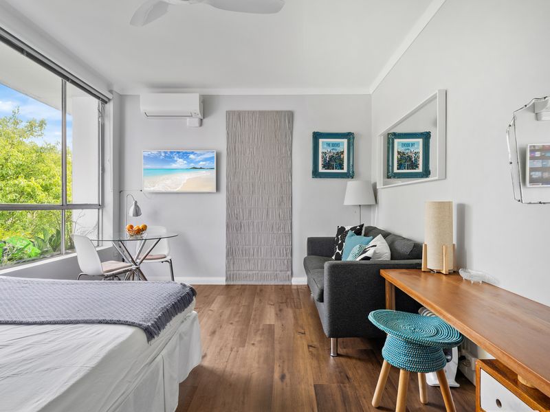 Stylish City Studio in Trendy Redfern