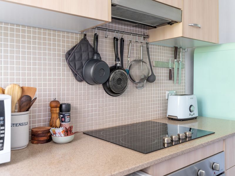 Stylish City Studio in Trendy Redfern