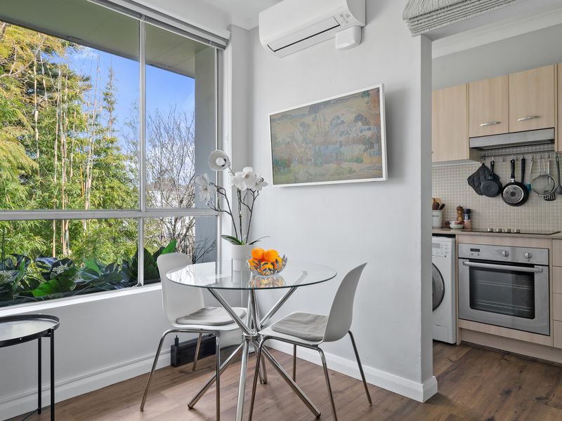 Stylish City Studio in Trendy Redfern