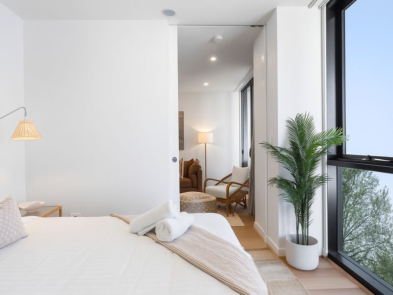 Coastal Chic – Modern Retreat Newcastle Beach