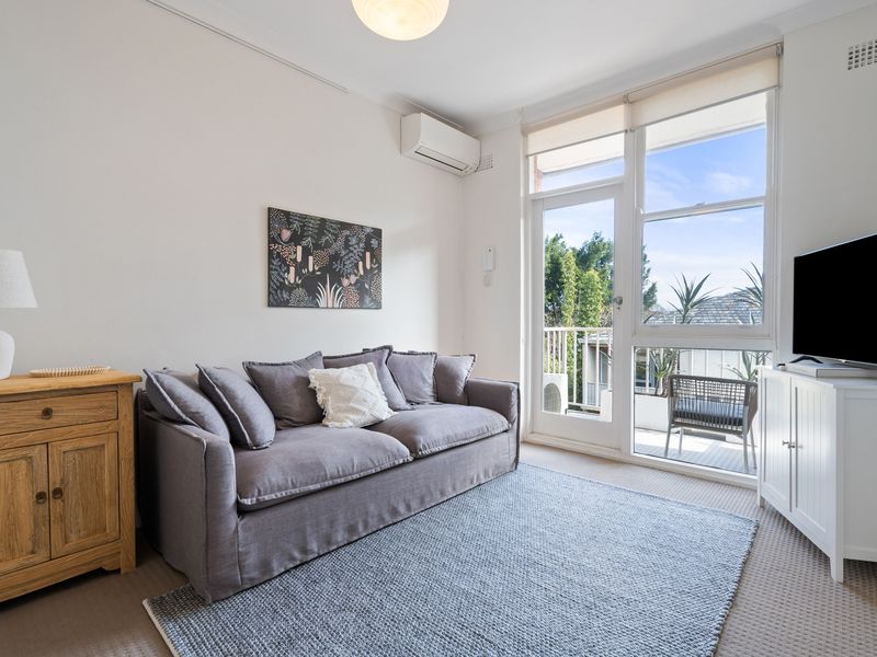 Living room with flat screen TV