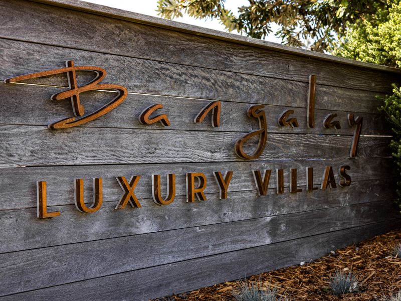 Bangalay Luxury Villa