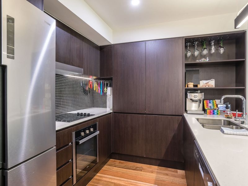 Spacious kitchen