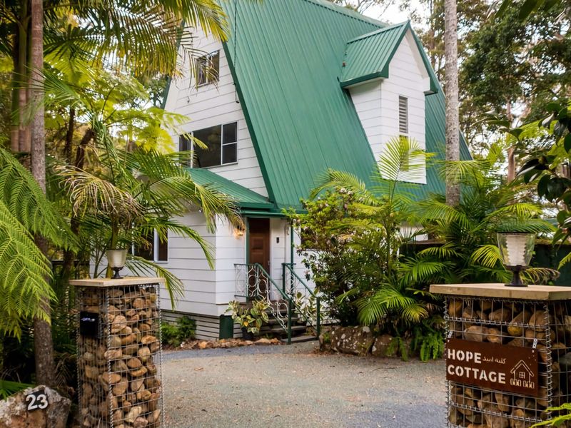 Whispering Leaves Tamborine Mountain
