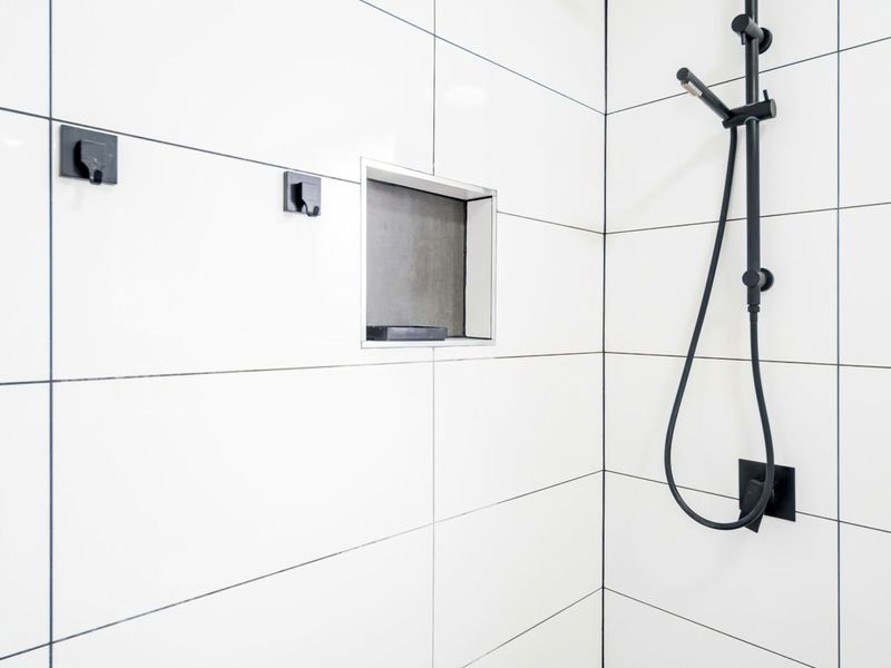 Whispering Leaves Tamborine Mountain