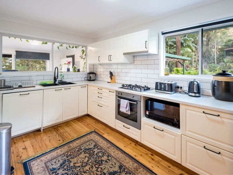 Fully-equipped kitchen