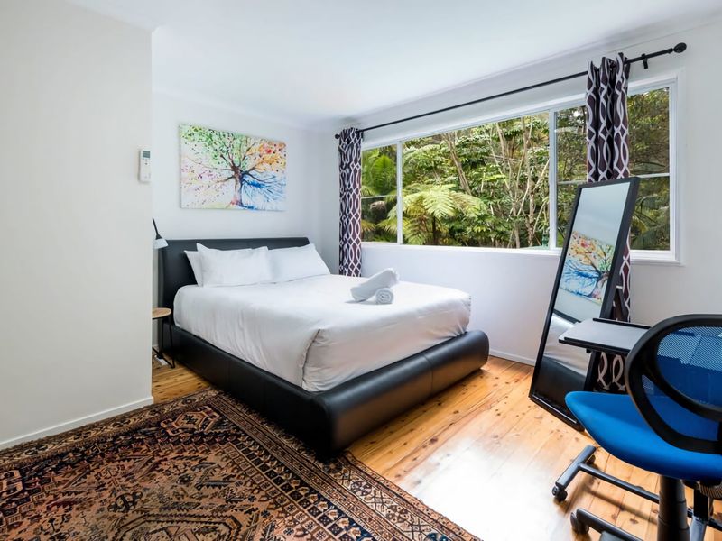 Whispering Leaves Tamborine Mountain