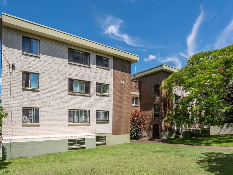 Inner City Pad Indooroopilly