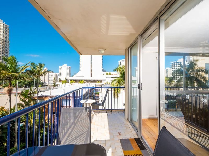 Oceanview Haven at Surfers Paradise