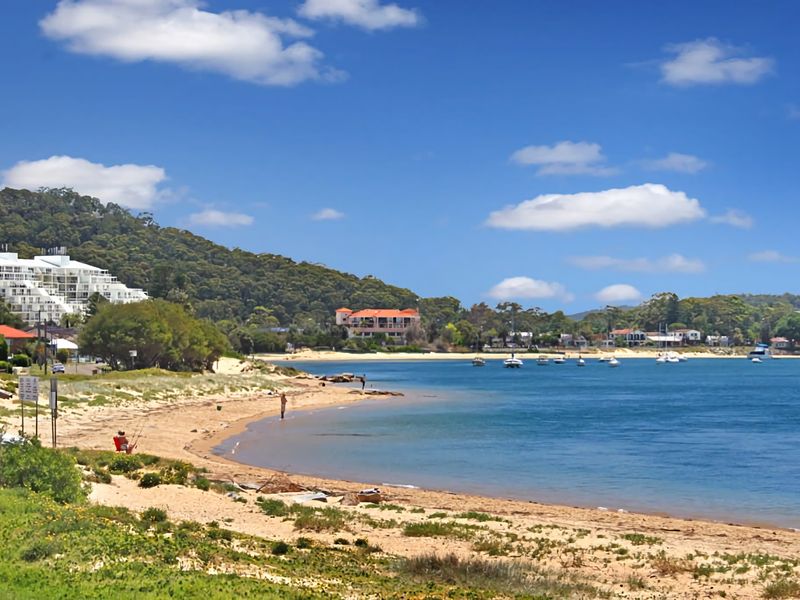 Aqua Vista Retreat Pool, Jetty & Fun