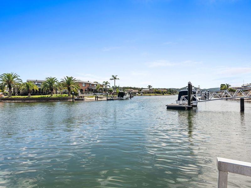 Aqua Vista Retreat Pool, Jetty & Fun