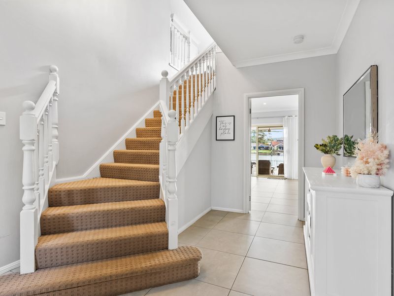 Aqua Vista Retreat Pool, Jetty & Fun