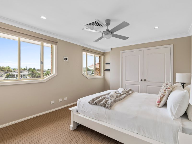 Aqua Vista Retreat Pool, Jetty & Fun