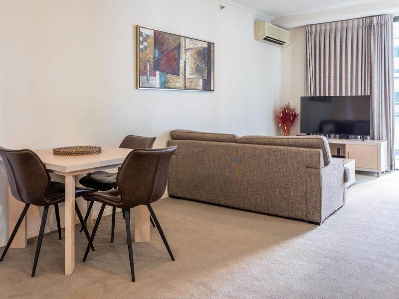 Stylish open-plan set up