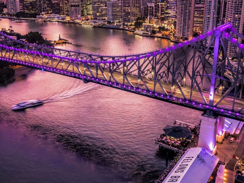 Howard Smith Wharves