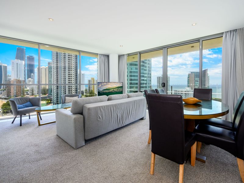 Designed for daylight. Welcome to your spacious retreat.