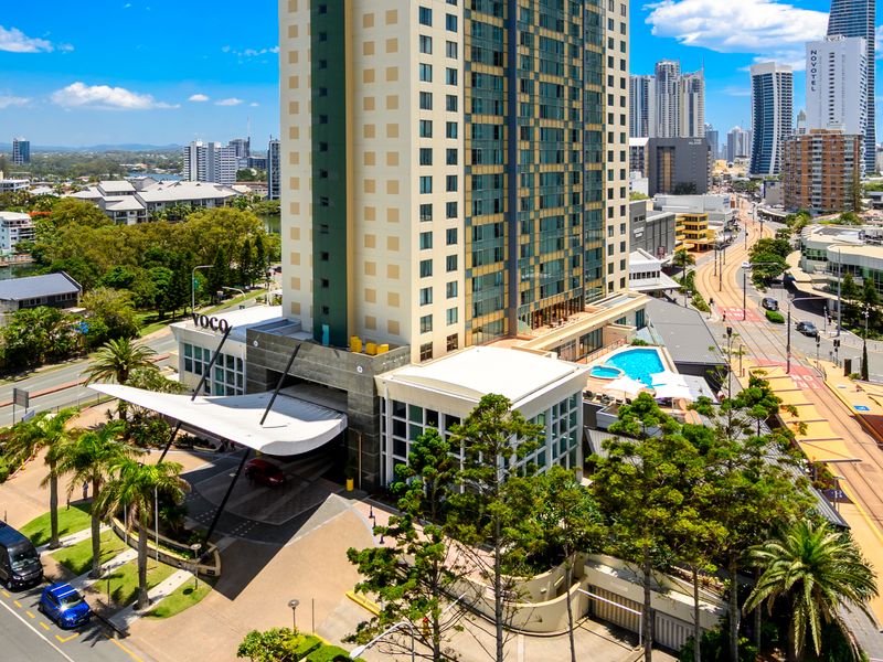 Urban energy meets high-rise tranquility.