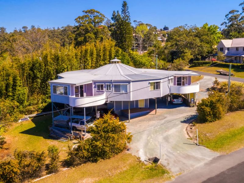 Tri-Living with Coastal Views Tamborine Mountain
