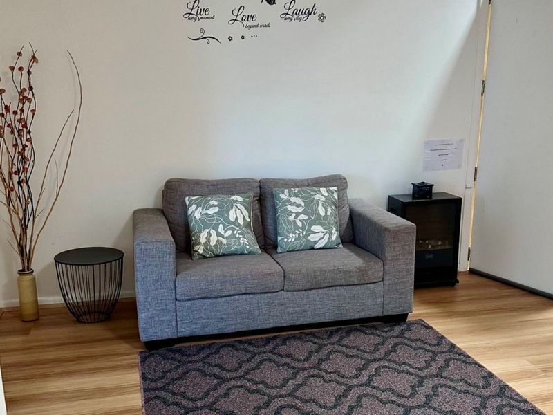 Tri-Living with Coastal Views Tamborine Mountain