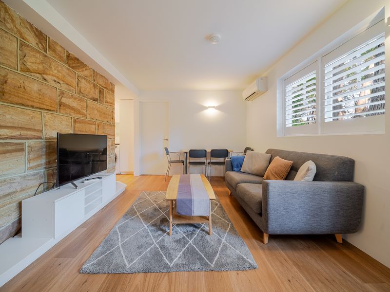 Greenwich Treasure – Moments from RNSH St Leonards