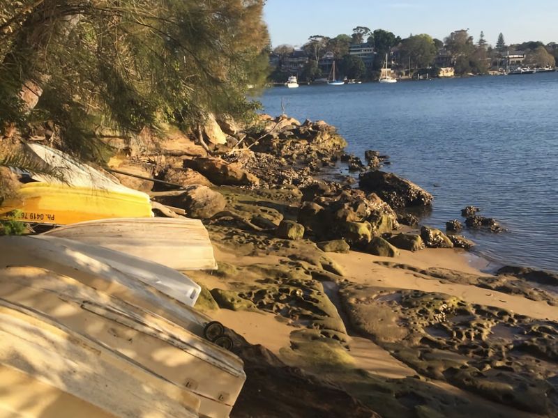 2BDR Brand New Apt Moments from RNSH St Leonards