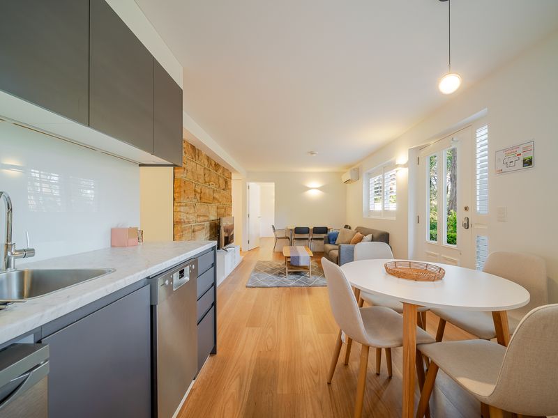 Greenwich Treasure – Moments from RNSH St Leonards