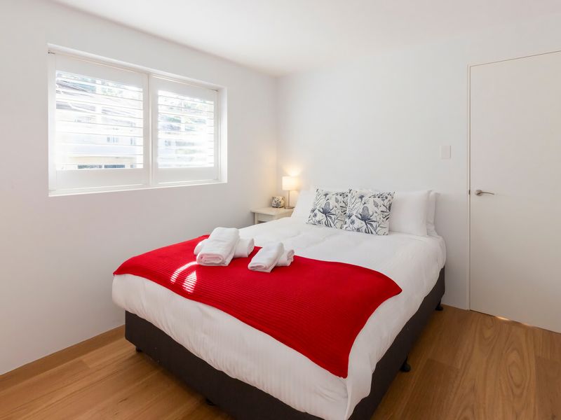 2BDR Brand New Apt Moments from RNSH St Leonards