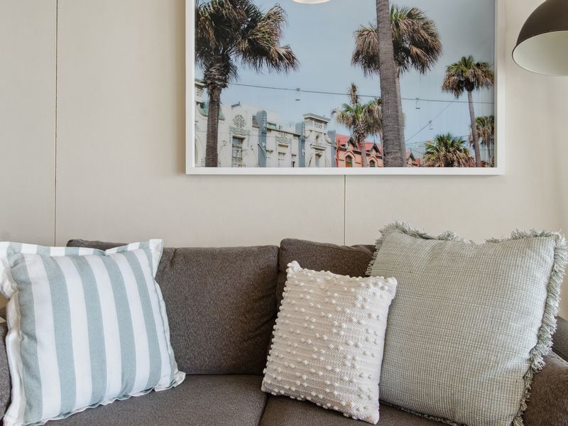 Manly Beachfront Retreat w/ Harbour Views