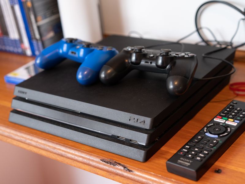 Pool and Spa on the Lakefront – Main House