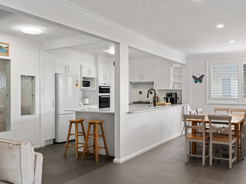 Pool and Spa on the Lakefront – Main House