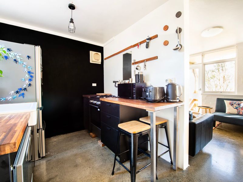 Well-equipped kitchen