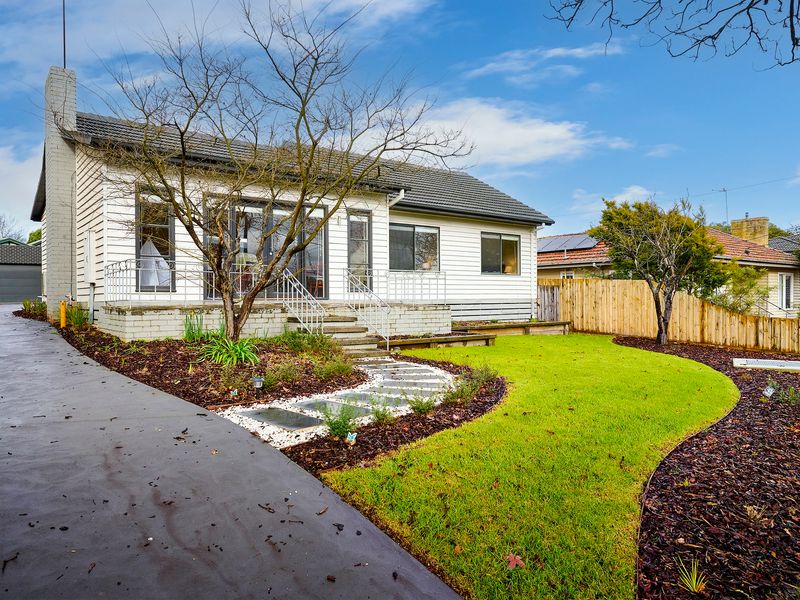 Charming exterior in a quiet neighborhood